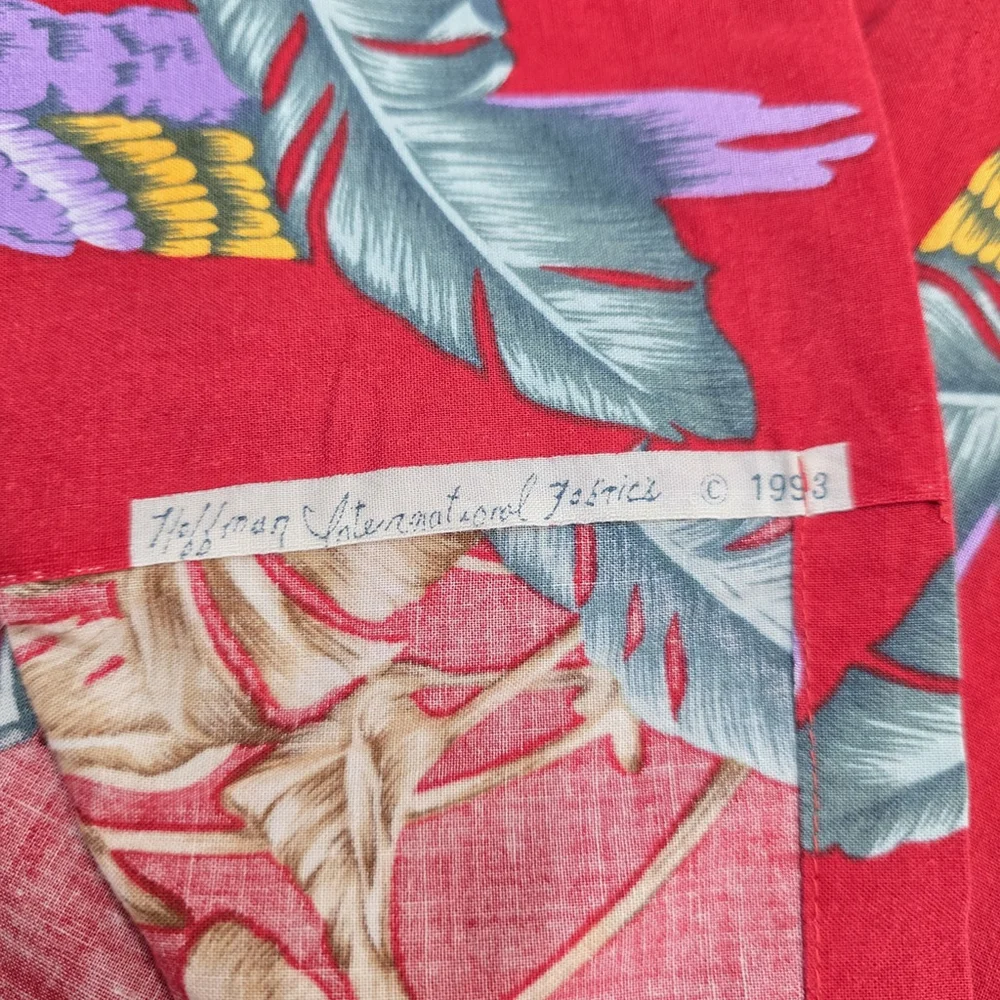 VTG Magnum PI Paradise Found SS Men XL Red Parrot Hawaii 1993 Hawaii Collector - Picture 5 of 12